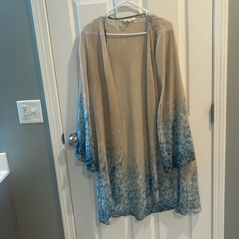 Beautiful sheer cover
